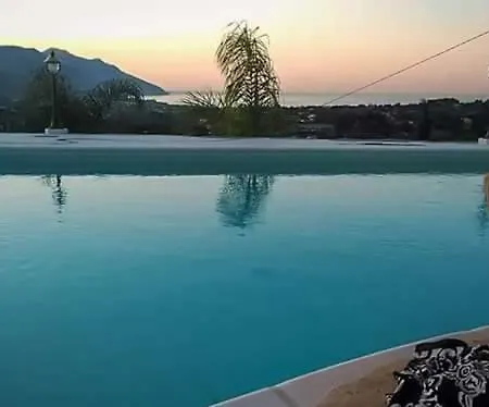 Villa D'angelo